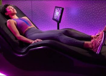 What is HydroMassage and Its Benefits? | Planet Fitness